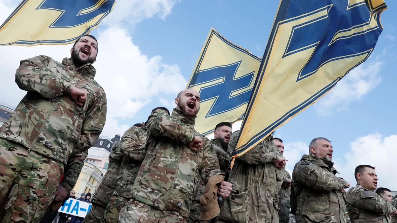 azov brigrade in formation