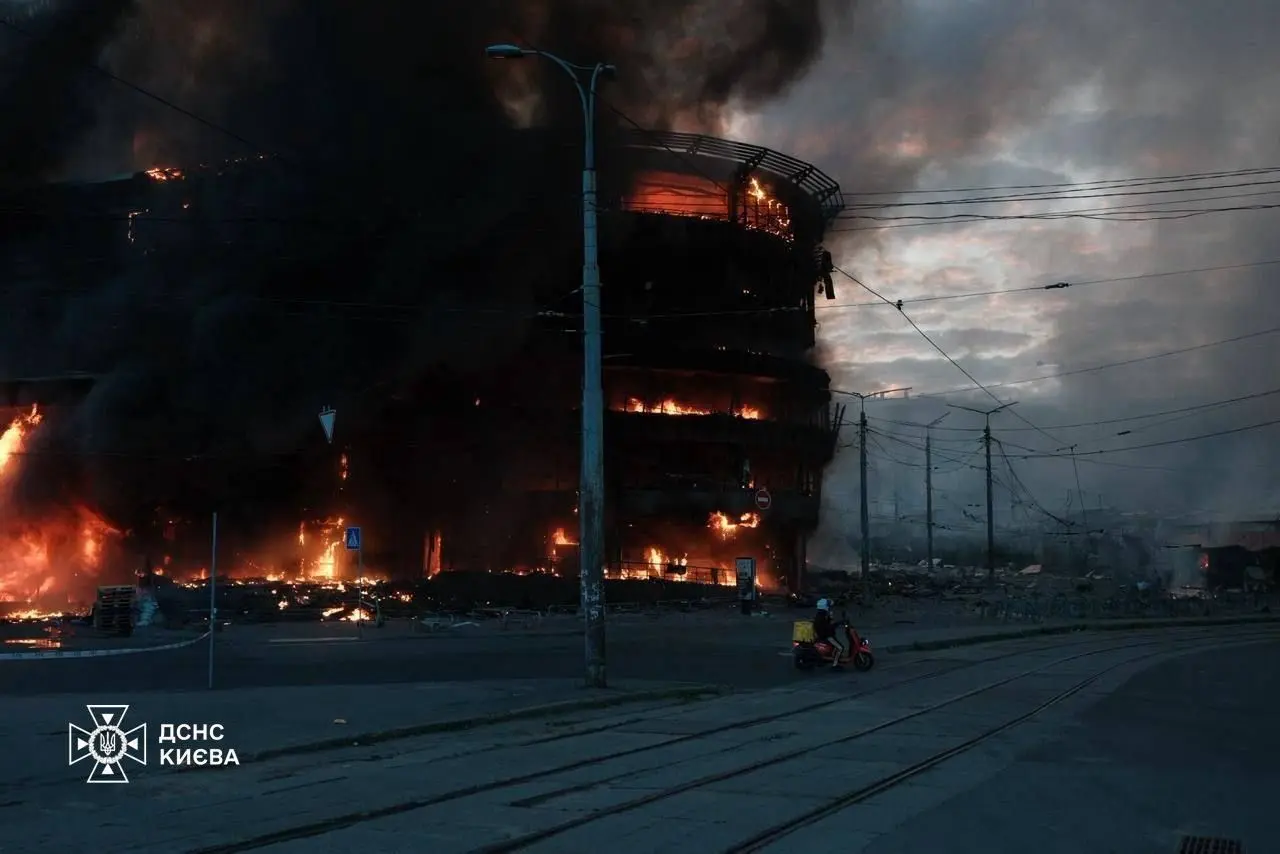Damage and emergency response in Kyiv following the Russian Oreshnik missile and drone attack on May 24, 2026