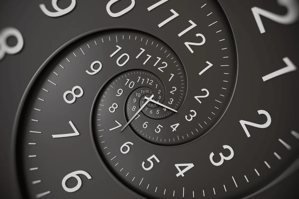Abstract visualization of the brain's internal clock representing how time perception changes with age